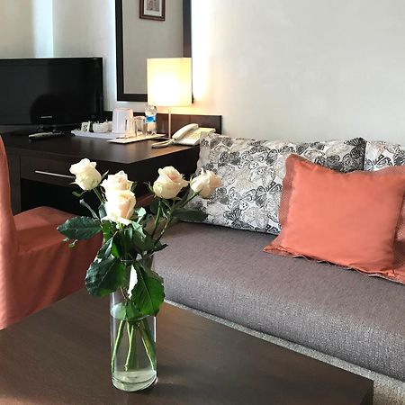 Apartment Eney Lviv Eksteriør bilde