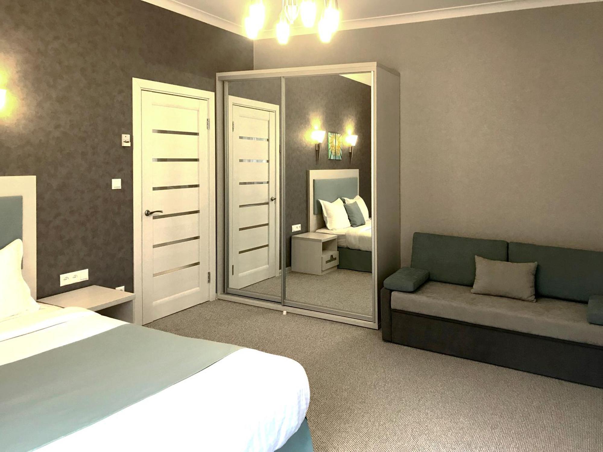Apartment Eney Lviv Eksteriør bilde